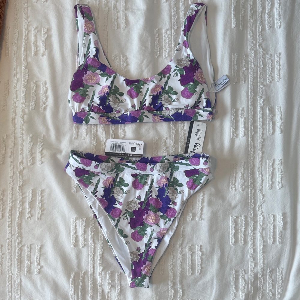 ‘Dippin’ Daisys Floral Bikini Set